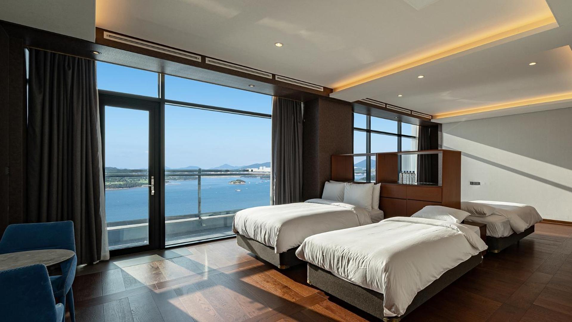 Hotel JCS Yeosu Exterior foto