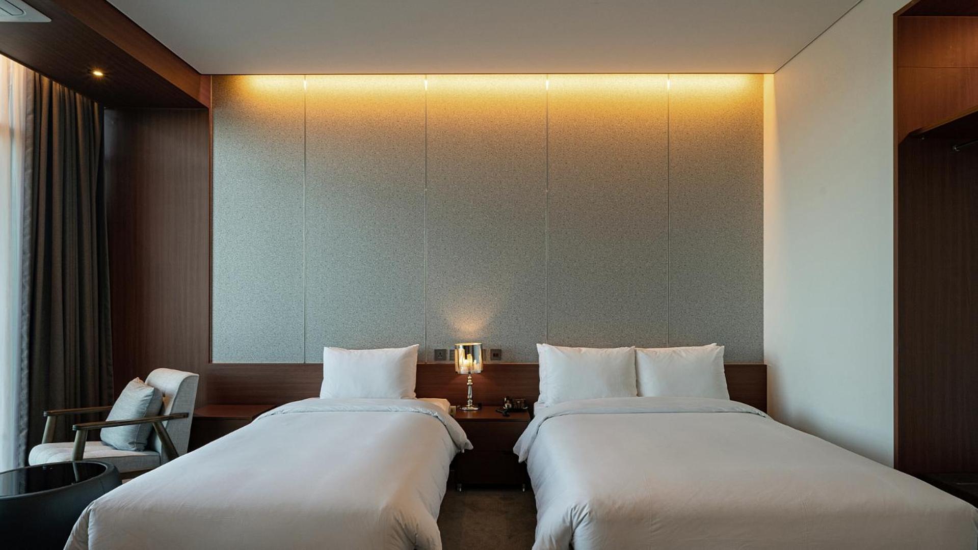 Hotel JCS Yeosu Exterior foto