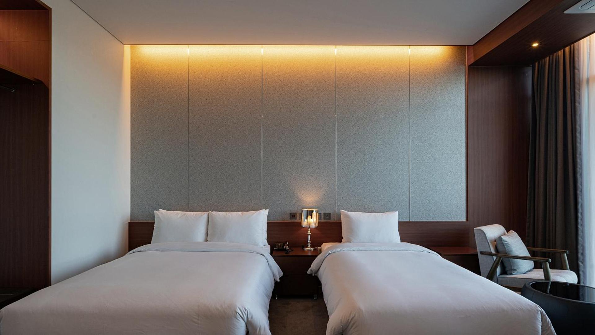 Hotel JCS Yeosu Exterior foto