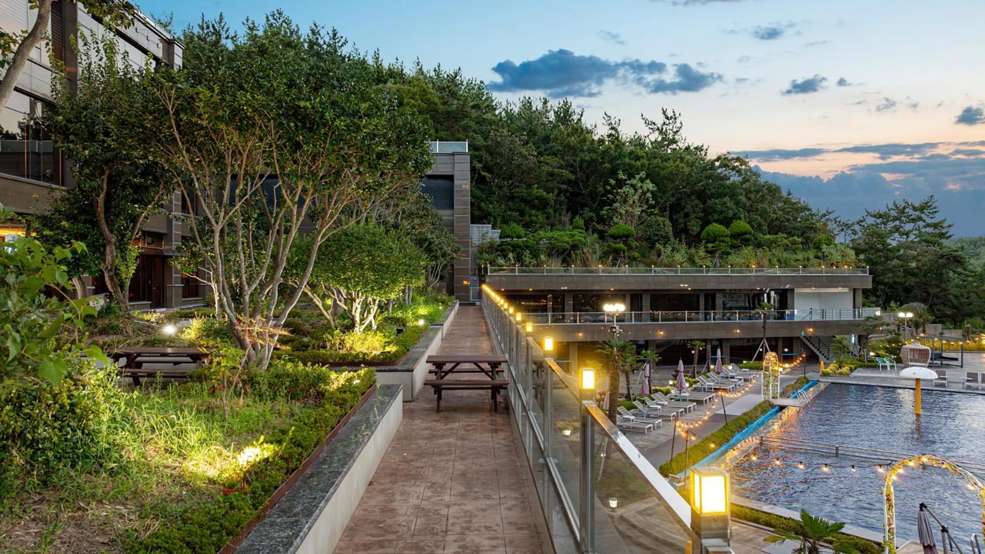 Hotel JCS Yeosu Exterior foto